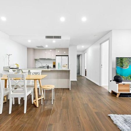 Four Bedroom Apartment With Facilities In Olympic Park Sidney Dış mekan fotoğraf